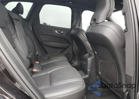 2024 Volvo Xc60 Ultimate z USA, uszkodzony, nr VIN YV4H60DJXR1940900